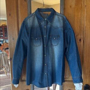 Wrangler Blue Denim Shirt pearl Snap western